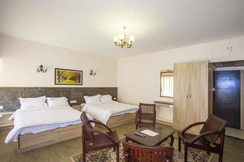 Hotel Sapphire Grand Ooty Exterior photo